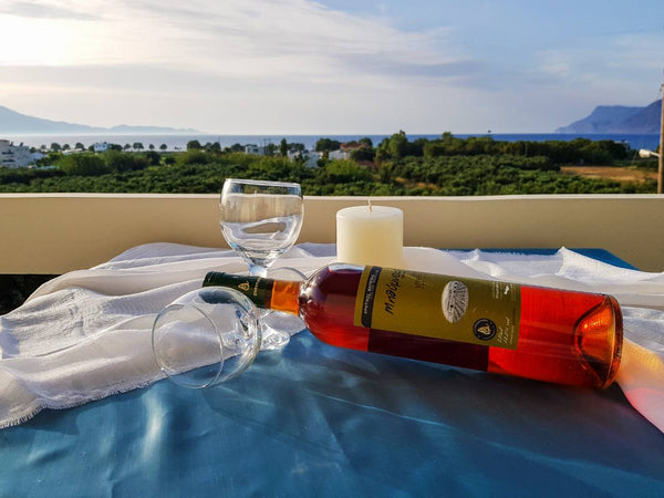 Our house is located in the Drapanias area, 1 min. distance from the sea.<br />I Pireas, Greece Marianos Apartments Entire rental unit vacation rental 25281524