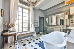 Mon logement est proche de Le Marais et Musée National Picasso. Vous apprécierez Paris, France central le marais safe and quiet / gobelins Entire rental unit vacation rental 19188835