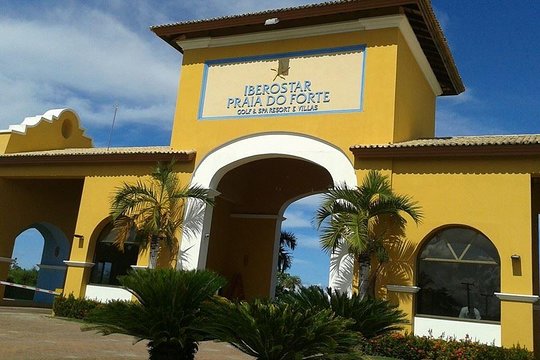 Iberostar Praia do Forte  In/Out transfers  Private Tours and Travel Guide America Bahia CITY Salvador da Bahia Destination Tour