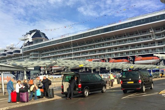 Port Arrival or Departure Transfer London and Southampton  Private Tours and Travel Guide Europe London CITY London Destination Tour