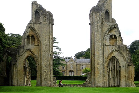 Full Day Tour of Glastonbury  Private Tours and Travel Guide Europe London REGION South West England Destination Tour