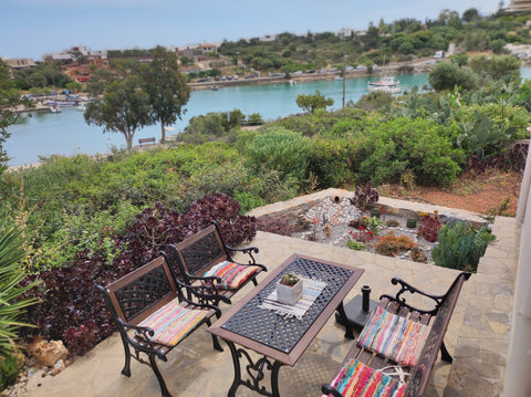 A new stylish, fully-furnished, 60 sq.m, 2-bedroom ground floor bungalow with ga Heraklion, Greece Seaside bungalow with garden and private parking Entire bungalow vacation rental 31396708