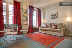 <b>The space</b><br />Beautiful polished wood floors  <br />Living room:Sofa con Paris, France Saint Germain Musee d'orsay Entire rental unit vacation rental 284505