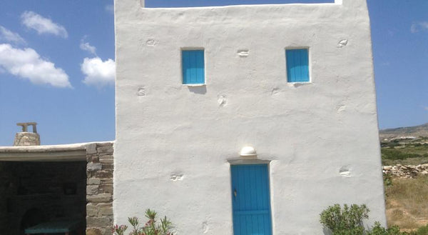 Paros Traditional is a quiet and peaceful housing complex at Lolantonis located  Athens, Greece Villa Demosthenis Entire home vacation rental 3900174