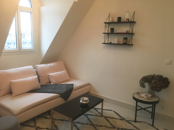 Un réel cocon de 25m2 au coeur de Paris réservé pour les sportifs (7ème étage sa Paris, France Un petit cocon au cœur du 8eme arrondissement ! Entire rental unit vacation rental 21761505
