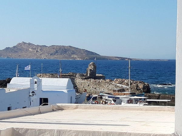 Beautiful cottage with excellent view in the heart of Naousa,10 meters from the  Greece Beautiful cottage in the heart of Naousa Private room in rental unit vacation rental 18436554