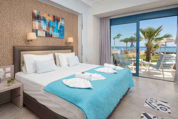 Apartment for 2 with sea view is in the front side of the hotel, the closest sid  Pyrgos beach hotel, apartment with front sea view Room in aparthotel vacation rental 28852749