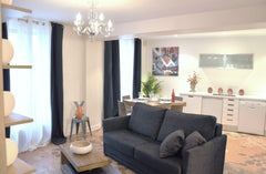 Two levels, two bedrooms renovated apartment, 58 square meter on the first floor Paris, France Dolce Vita, 2BR/1BA, 6 people Entire rental unit vacation rental 11055426