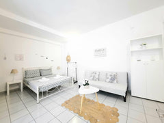Beautiful ground floor studio apartment of 30 sq.m. <br />It consists of an open Heraklion, Greece The White Apartment Entire condo vacation rental 51425436
