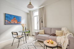 Get ready to book your next deluxe city getaway in our stunning 2-bedroom apartm San Francisco, CA Central 1BD apt 15 mins by tram/bus to Gent centre Entire rental unit vacation rental 694589964755079014