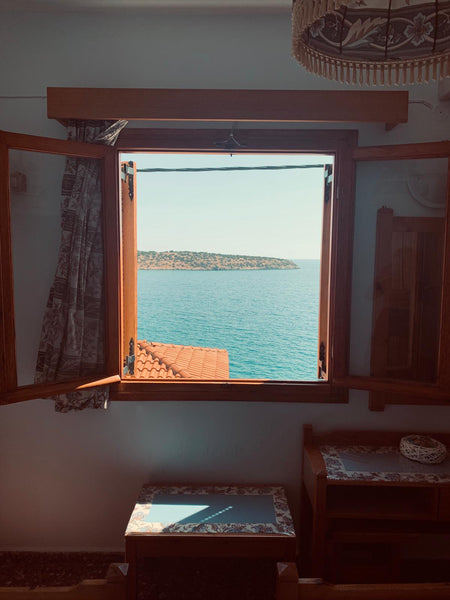On the privileged sea-side area of Mylos, with a panoramic view of Mirabello bay  Pension Mylos - Pension Mylos - Panorama Mirambello Bay Private room in bed and breakfast vacation rental 1018698