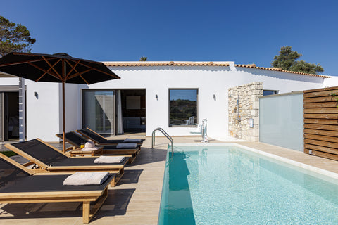 BRAND NEW 2021  VILLAS NEAR THE SEA.  ACCESSIBLE  EVERYWHERE AND POOL LIFT.  PRI  EVELAND ACCESSIBLE VILLAS BRAND NEW NEAR THE SEA. Entire villa vacation rental 44961965