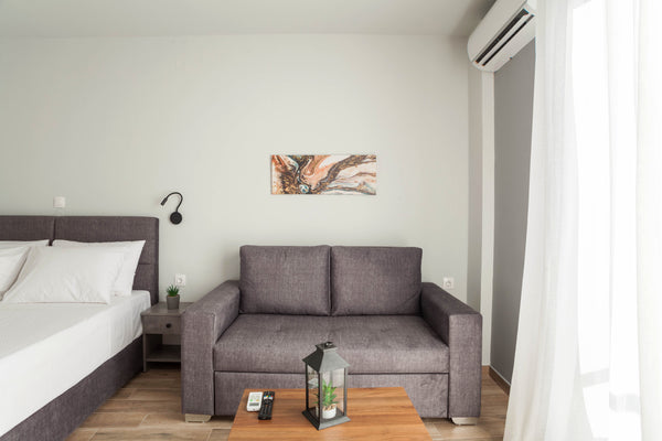 Brand new studio apartments in the center of Heraklion.<br />Fast speed internet Glyfada, Greece Raise Heraklion Boutique Apartment 10 Entire rental unit vacation rental 51024663