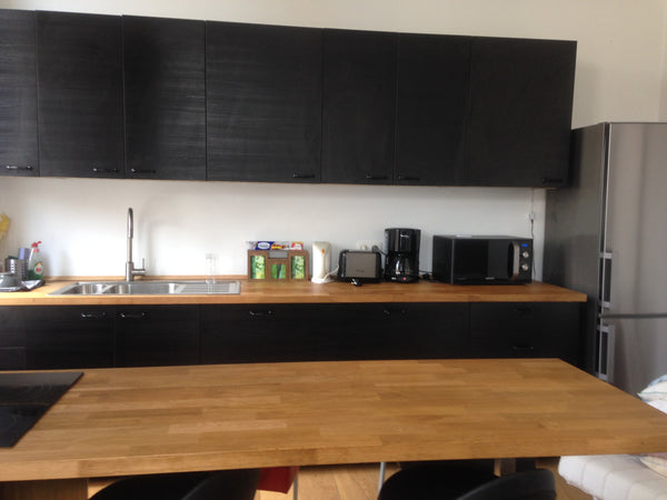 Dans le quartier de St-Gilles, à proximité de la place Stéphanie et de la célèbr  Lumineux appartement  à St-Gilles Entire rental unit vacation rental 27402871