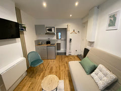 Welcome to this comfortable, centrally located, well-equipped studio apartment t Lyon, France Hamac Suites Le Suchet 2 people Perrache Entire rental unit vacation rental 696082046106343829
