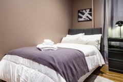 This adorable, superb and cute room is available in Hell's Kitchen, New <br />    Rental unit in New York · 4 bedrooms · 1 bed · 0 shared baths Private room in rental unit vacation rental 45493578