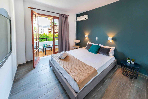 This newly renovated apartment with an area of 20m2 is located in Kos town, on a Athens, Greece New central apartment next to the port Entire rental unit vacation rental 44178795