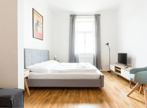 Kick back and relax in this calm, stylish contemporary design studio apartment.  Prague, Czechia Stylish Design Apartment near the centre Entire rental unit vacation rental 655747430948827483