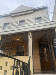 Relax with the whole family at this peaceful place to stay. New York, NY Rental unit in The Bronx · 1 bedroom · 1 bed · Half-bath Private room in rental unit vacation rental 886337532266112789