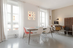 In a charming little private paved street at just a stone-throw from the canal S Paris, France Calm, Luminous 55m2 Canal st-Martin Entire rental unit vacation rental 3486020