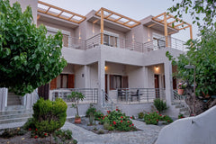 Studio Diktamos is located a few meters away from the beach of Keratokampos in S  Diktamos -Cozy studio 50m from the beach, sleeps 4 Entire rental unit vacation rental 17552169