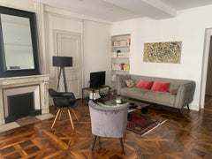 Très bel appartement ancien au coeur de Lyon dans un quartier convivial avec tou Lyon, France Très bel appartement emplacement exceptionnel Entire rental unit vacation rental 51973394