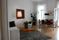 Schicke Altbauwohnung 2 Zimmer (72 qm) im coolen 2 Bezirk<br />Direkt an der Cit Vienna, Austria Beim Prater und Riesenrad Entire rental unit vacation rental 9474762