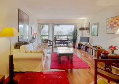 Appartement parfaitement équipé , de la Nespresso au sèche - cheveux.  Mais surt Talence, France Appartement piscine tennis Bordeaux Entire rental unit vacation rental 457640