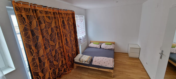 Von dieser zentral gelegenen Unterkunft aus seid ihr in Nullkommanichts an allen  Room with a terrace next city center, sightseeings Private room in rental unit vacation rental 704826049567811078