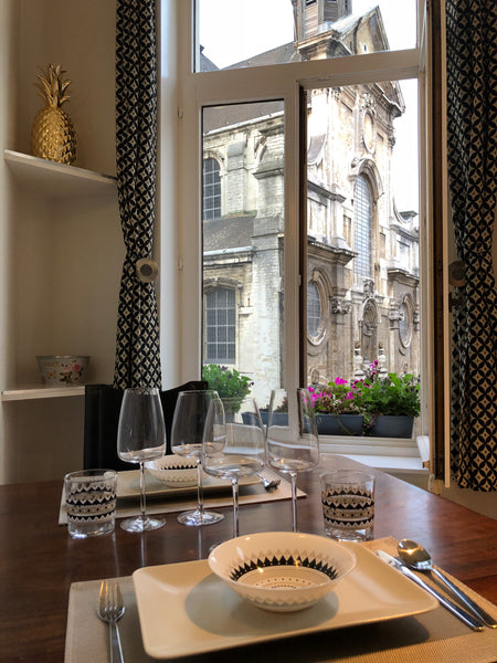 Dans un quartier branché entre la Grand Place et la Place Fontainas, studio tout Brussels, Belgium Jardin des Olives 2 - studio exclusive Entire serviced apartment vacation rental 26716682
