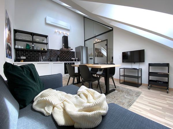 Stylish attic apartment in excellent location in the center of Vienna. Due to th  CITY APPARTMENTS VIENNA - SOPHIA Entire condo vacation rental 54236265
