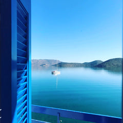 A recently renovated 2-bedroom traditional flat for 5 guests. <br />It is situat Agios Nikolaos, Greece Seafront 2-bedroom Apartment Entire condo vacation rental 18565182