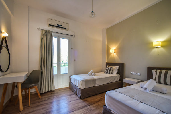 The Apartment is located only 33 km away from Heraklion international airport an Malia, Crete, Greece Iraklis Apts - Apartment for 3 Close to the Beach Entire rental unit vacation rental 9656143