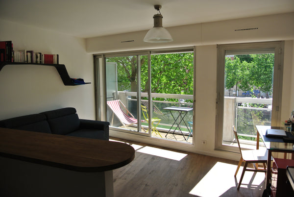 Entirely renewed studio w/ balcony located on border of Canal St Martin. The ins Paris, France Studio w/ Balcony Canal St Martin Entire rental unit vacation rental 6510944