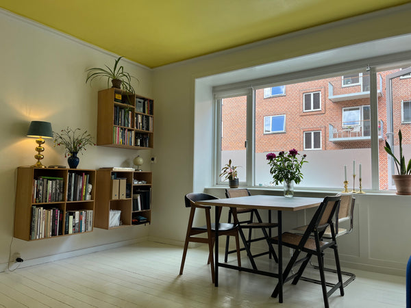 Læn dig tilbage, og slap af i denne rolige og stilfulde bolig.<br />Besøger du K Copenhagen, Denmark Charmerende lejlighed i roligt kvarter i byen Entire condo vacation rental 651291302774955236