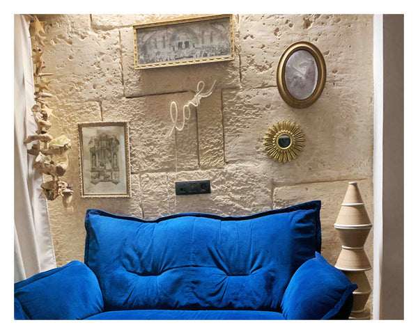 Come and enjoy the best of Paris in the northern Marais!<br />My apartment is tw Paris, France Love nest in Le haut Marais Entire rental unit vacation rental 3489126