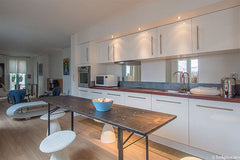 Appartement au 6 étage avec ascenseur. L’appartement est composé d’une grande ch Paris, France Canal St Martin, sunny,  brightfull appartment. Entire rental unit vacation rental 23705165