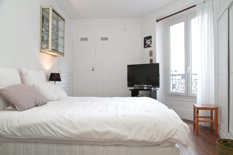 <b>The space</b><br />Apartment perfect for a couple or a solo traveller: charmi Montreal, Canada Cozy one bedroom apt near rue Cler. Entire rental unit vacation rental 429716