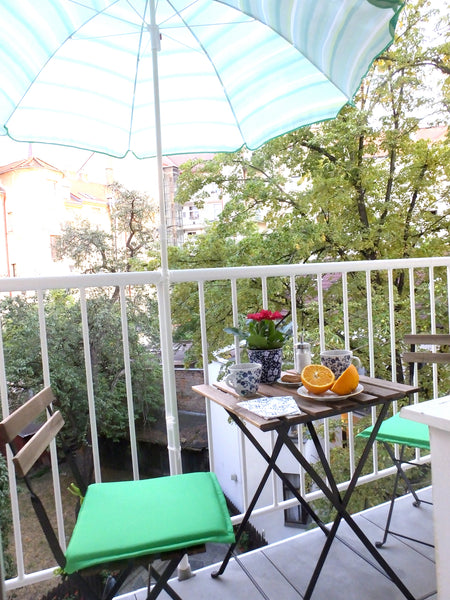 Sunny apartment is newly reconstructed, situated in the quiet place with nice vi Prague, Czechia Cozy quiet apartment in the centre Entire rental unit vacation rental 7515241