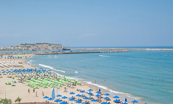 Ostria Studios are located right at the heart of Rethymno, there are situated on Rethimnon, Greece Ostria beachfront studio Entire condo vacation rental 44486241