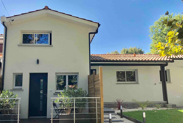 Appt climatisé, neuf et cosy en duplex de type T2 bis de 28 m², entièrement équi Saint-Aubin-de-Médoc, France Duplex neuf, calme, centre de Saint Aubin de Médoc Entire rental unit vacation rental 35480828