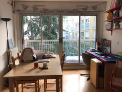 Mon logement est parfait pour les couples, les voyageurs en solo et les voyageur Paris, France Cosy appartment in the center of Paris! Entire rental unit vacation rental 16066923