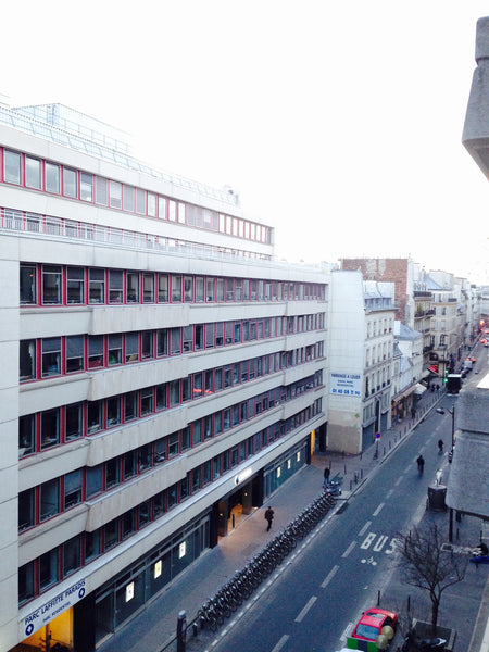 Grand studio lumineux dans un quartier typiquement parisien à proximité du métro Paris, France Grand studio parisien lumineux Entire rental unit vacation rental 5517347