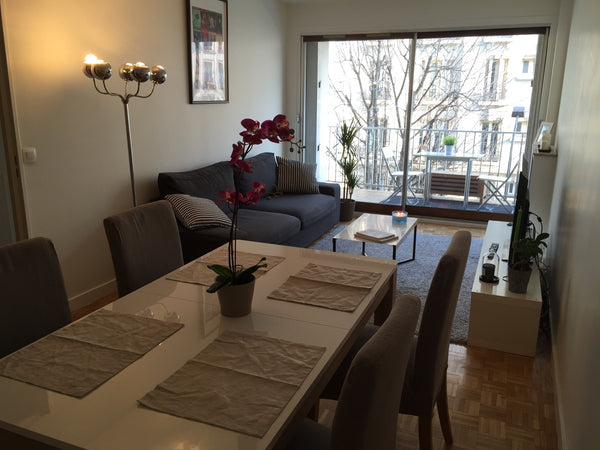 Appartement ensoleillé avec balcon spacieux avec tout le confort nécessaire au 3 Paris, France SUNNY APARTEMENT BALCONY PARKING AND WIFI Private room in rental unit vacation rental 18125091