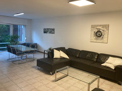 Ce logement familial est proche de tous les sites et commodités. Super marché ,   Superbe appartement lumineux et spacieux Entire condo vacation rental 52732941