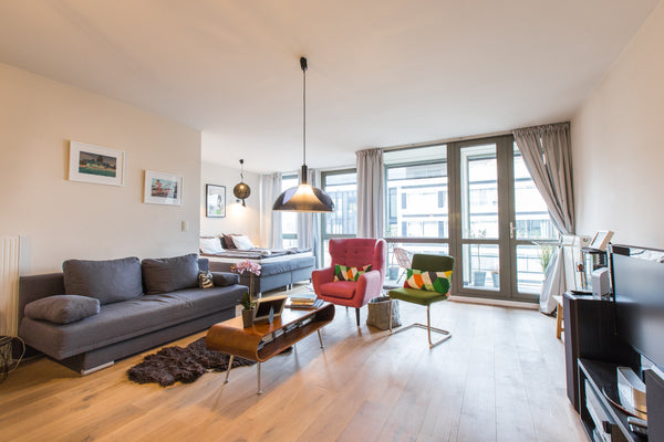 The studio / apartment is completely new from 2016. It's close to the railway st Antwerp, Belgium new very bright studio in the centre of Antwerp Entire condo vacation rental 13350400
