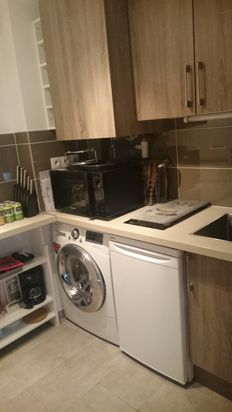 Beautiful and comfortable 16m2 studio in Saint-Michel, perfect for two people on  beautiful studio in 'Saint-Michel' Entire rental unit vacation rental 6460386