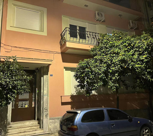 Simple Apartment (Attica Metro Station) is situated in Athens, a 14-minute walk  CN Live in a room and fall in love with a city Entire townhouse vacation rental 645515254351625849