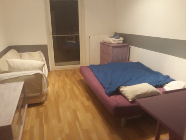 Es werden keine Haustiere erlaubt.<br />Checkin 9-10 Uhr.<br />Frag vor der Buch Vienna, Austria Ruhiges Zimmer 2 Gehmin.zur S-Bahn Private room in rental unit vacation rental 25284253