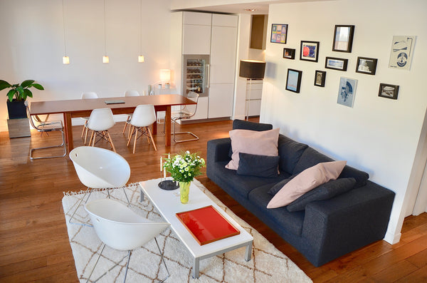 Bienvenus dans un loft parisien en duplex où j'habite avec mon chat. Il est situ Paris, France Guest room dans loft en duplex Private room in loft vacation rental 23031314